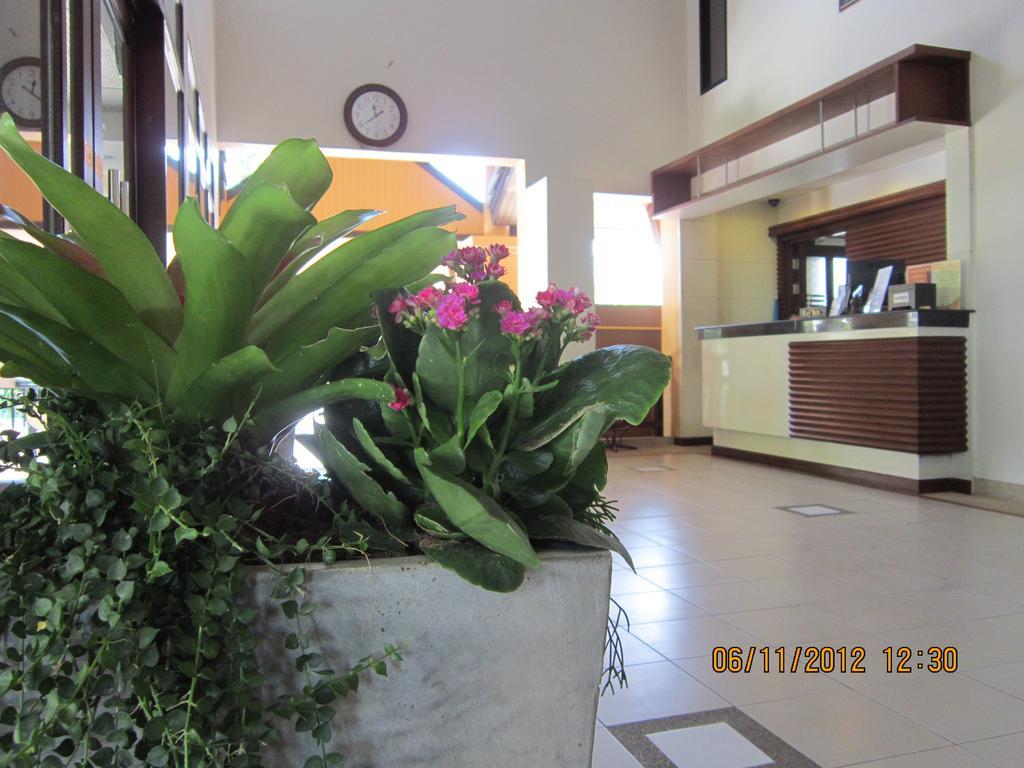 La Maison Hua Hin Exterior photo